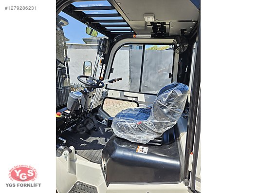 Machinery / Industrial / Carrying & Stacking Equipment / Forklifts / For Sale / YGS