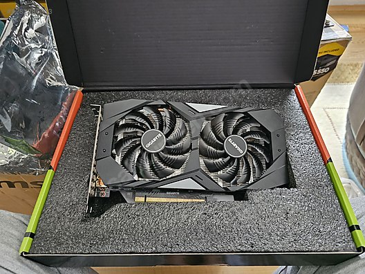 Used & Brand New Items / Computers / Desktops / Desktop Components / Graphics Cards