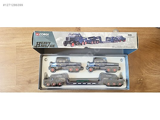 Corgi 17701 1:50 Scale Scammel Constructors x 2 & Low Loader Set