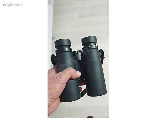 Used & Brand New Items / Cameras & Photographic Equipment / Binoculars