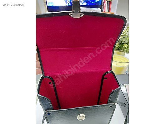 Used & Brand New Items / Cameras & Photographic Equipment / Binoculars