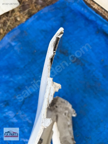 Mercedes C Tampon (Ön)
