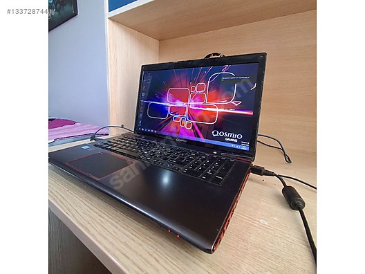 Toshiba / Toshiba Qosmio X870 | i7 İşlemci / 16 GB RAM / 1.5 TB