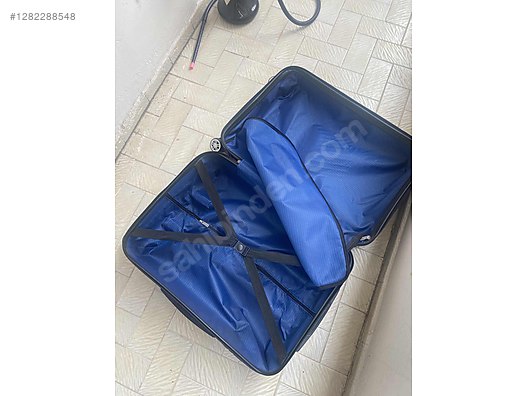 Used & Brand New Items / Clothing & Accessories / Suitcases & Luggage / Single