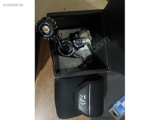 Used & Brand New Items / Sports / Nature Sports / Fishing / Fishing Supplies / Spinning Reels