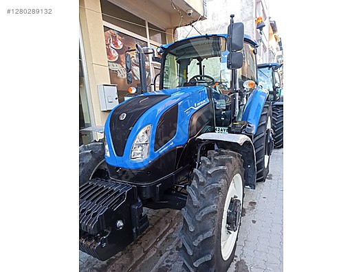 Machinery / Agricultural Machines / Tractors / New Holland / T5.90