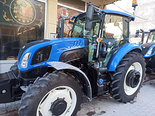 Machinery / Agricultural Machines / Tractors / New Holland / T5.90