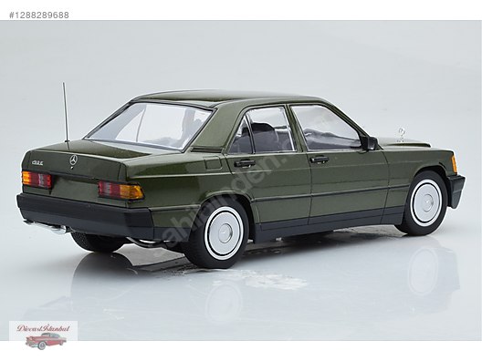 Minichamps Diecast Model 1:18 Mercedes Benz Araba - 1288289688