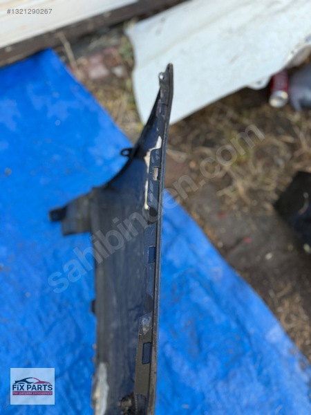 Mercedes E Tampon (Arka)