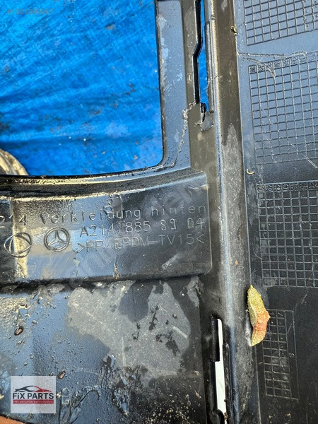 Mercedes E Tampon (Arka)