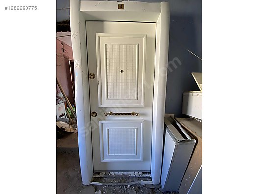 İkinci El ve Sıfır Alışveriş / Bahçe & Yapı Market / Yapı Malzemeleri / Kapı & Pencere / Çelik Kapı