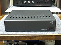LİNN LK 140 ÜST SEVİYE POWER AMP..ORJ..ENGLAND..MÜKEMMEL..