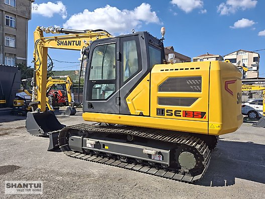 Machinery / Heavy Equipment / For Sale / Excavators / Shantui