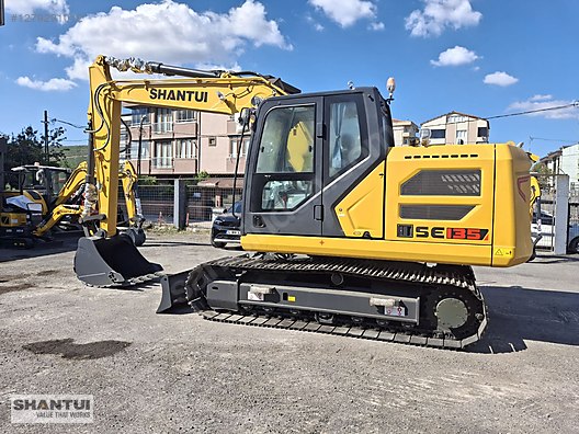 Machinery / Heavy Equipment / For Sale / Excavators / Shantui