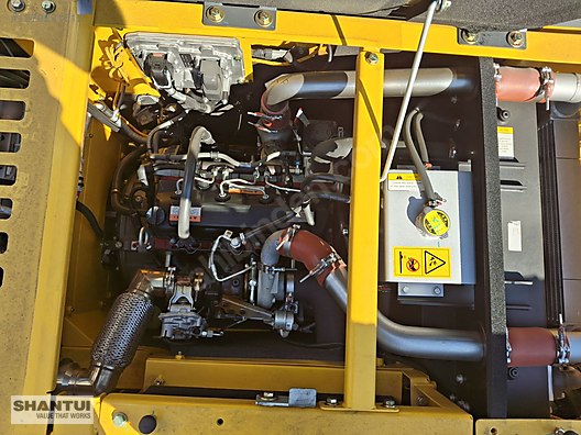 Machinery / Heavy Equipment / For Sale / Excavators / Shantui