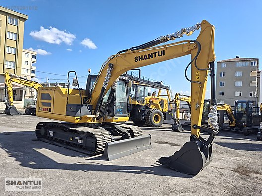 Machinery / Heavy Equipment / For Sale / Excavators / Shantui