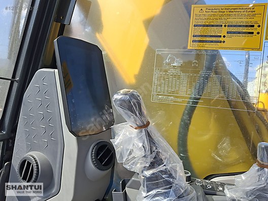 Machinery / Heavy Equipment / For Sale / Excavators / Shantui