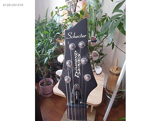 İkinci El ve Sıfır Alışveriş / Müzik / Müzik Aletleri / Telli Çalgılar / Gitar / Elektro