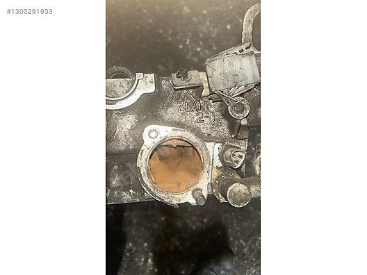 Cars & SUVs / Engine / Mazda 323 familya ZL silindir kapak on