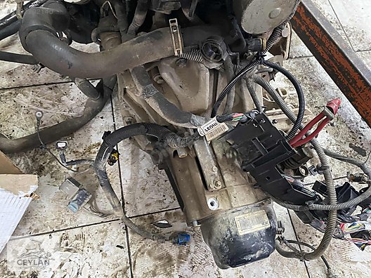 RENAULT 1.5 DCİ EURO 5 ÇIKMA MOTOR görseli 5