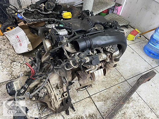 RENAULT 1.5 DCİ EURO 5 ÇIKMA MOTOR görseli 3