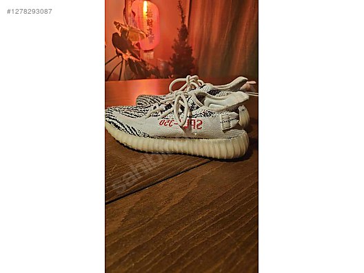 adidas gazelle silver green womens adidas Yeezy Boost 350 V2 Core Black Red (2016/2022/2023)