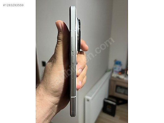 Used & Brand New Items / Cell Phones & Accessories / Cell Phones / Xiaomi / 14 Ultra