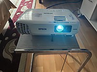 EPSON EBS18 PROJEKSİYON HDMI USB