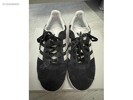 adidas gazelle silver green womens ADIDAS ORIGINALS Gazelle Indoor W "Core Black" JQ8381