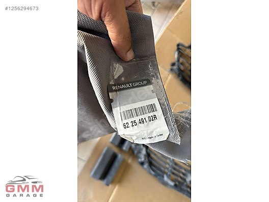 RENAULT CLİO 5,5 2024 - 2025 ÖN TAMPON ORTA IZGARA 622549102R
