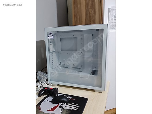 Used & Brand New Items / Computers / Desktops / Desktop Components / Cases