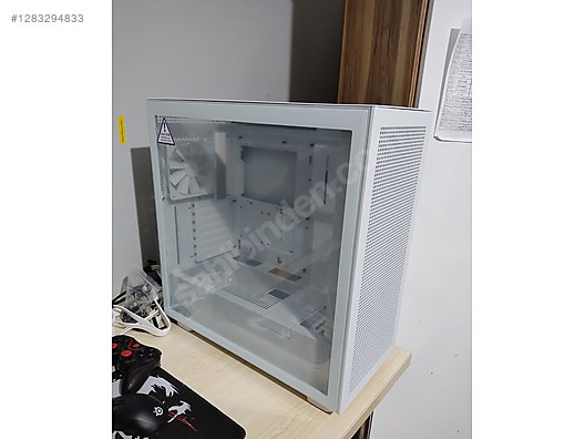 Used & Brand New Items / Computers / Desktops / Desktop Components / Cases