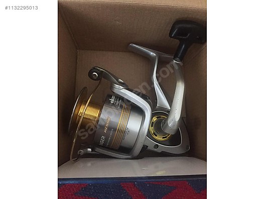 Okuma Avenger B-White