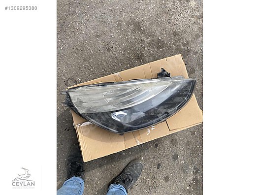 RENULT CLIO 4 SAĞ FAR