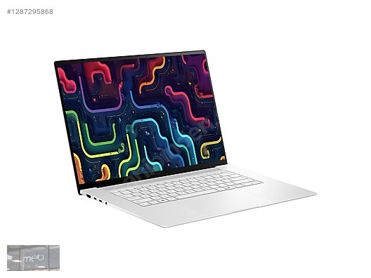 Asus / ASUS ZENBOOK S16 OLED RYZEN AI 9 HX370 32GB 1TB OLED OUTLET