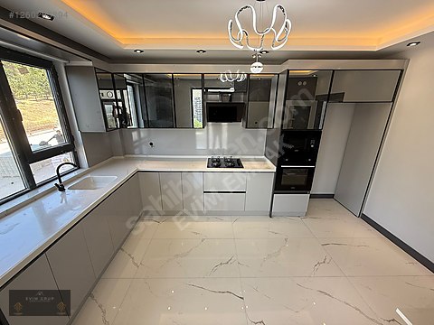 EVİM EMLAKTAN LİNA PARK EVLERİ SİTE İÇERİSİNDE...