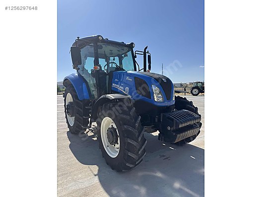 Machinery / Agricultural Machines / Tractors / New Holland / TR5.100