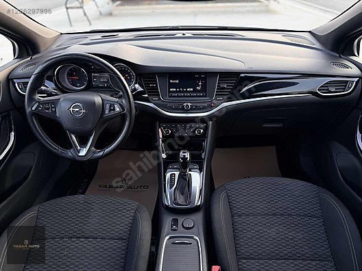 Vasıta / Otomobil / Opel / Astra / 1.4 T / Dynamic