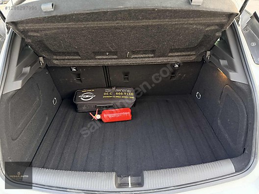 Vasıta / Otomobil / Opel / Astra / 1.4 T / Dynamic