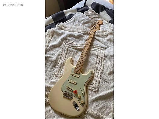 İkinci El ve Sıfır Alışveriş / Müzik / Müzik Aletleri / Telli Çalgılar / Gitar / Elektro