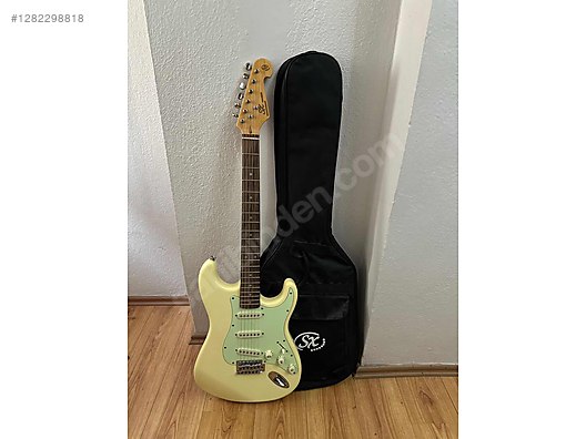 İkinci El ve Sıfır Alışveriş / Müzik / Müzik Aletleri / Telli Çalgılar / Gitar / Elektro