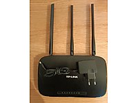 TP-LINK 450 Mpbs Router