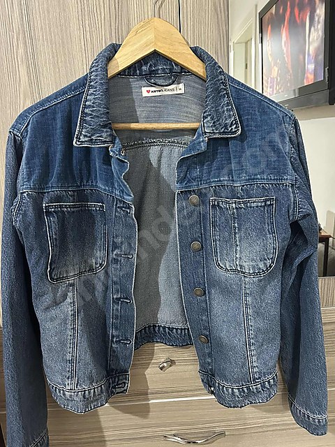 Az kullanılmış kot ceket