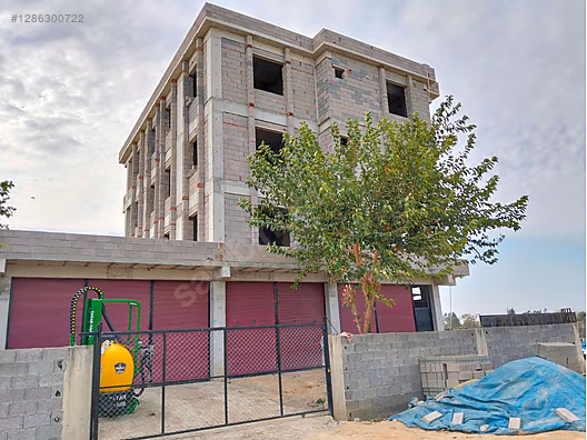 SATILIK ÇİFTLİK VE AİLE APARTMANI... #1286300722