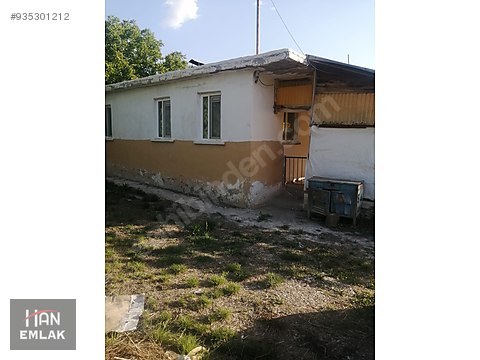 KORKUTELİ ÇOMAKLI�da MÜSTAKİL EV + YETİŞMİŞ MEYVE AĞAÇLI BAHÇE