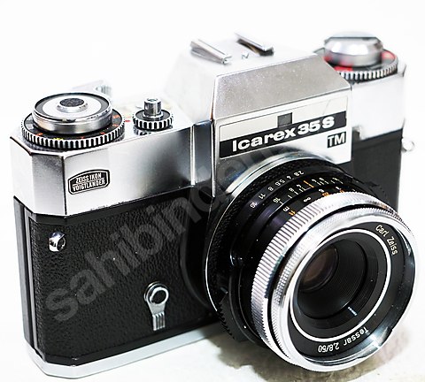 Zeiss Ikon Voigt. Icarex 35S TM (M42) Body & Zeiss 50/2.8 Lens