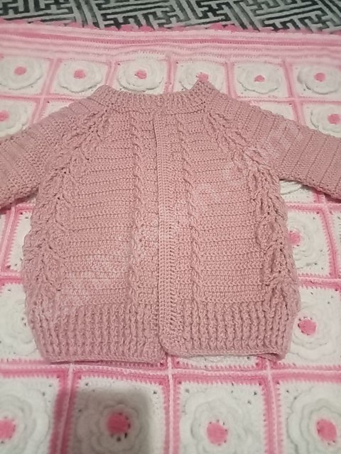 bebek kiyafeti el örmesi