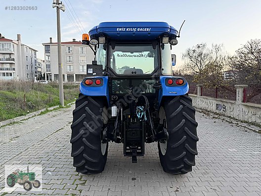Machinery / Agricultural Machines / Tractors / New Holland / TD100D