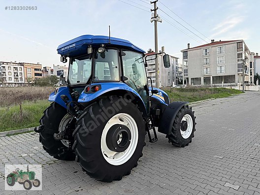 Machinery / Agricultural Machines / Tractors / New Holland / TD100D
