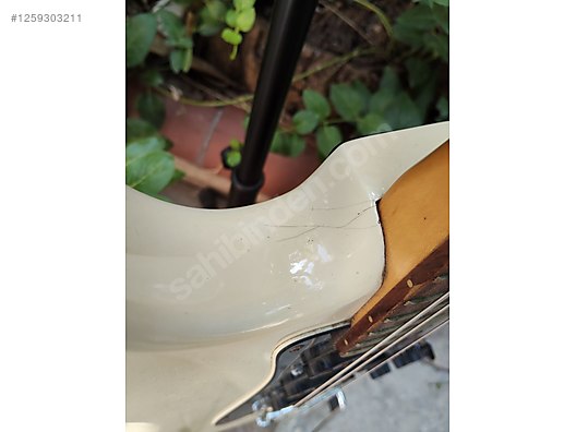 İkinci El ve Sıfır Alışveriş / Müzik / Müzik Aletleri / Telli Çalgılar / Gitar / Elektro